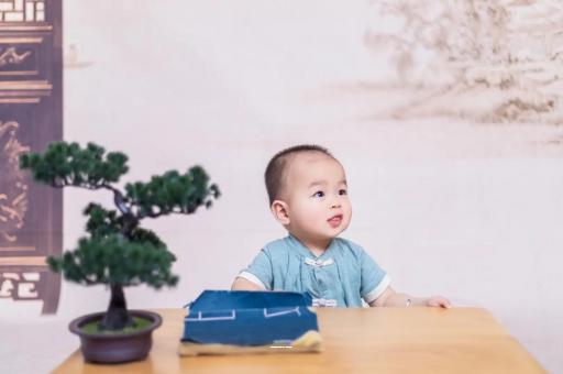 通化宝宝喊肚子疼怎么回事
